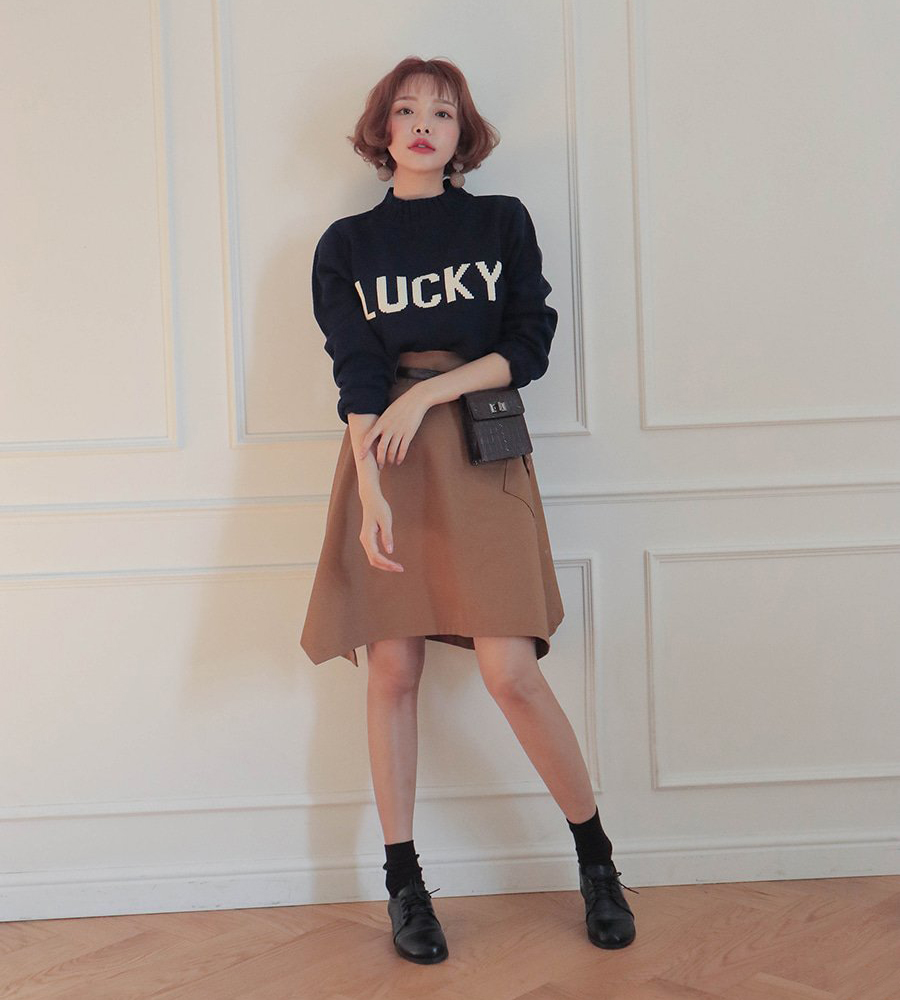 韩版宽松慵懒风毛衣如何搭配,宽松毛衣女韩版慵懒风的搭配