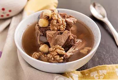 小孩冬天喝什么汤可以提高免疫力,又暖心又暖胃的汤