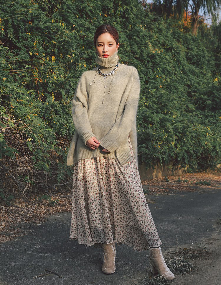 韩版宽松慵懒风毛衣如何搭配,宽松毛衣女韩版慵懒风的搭配