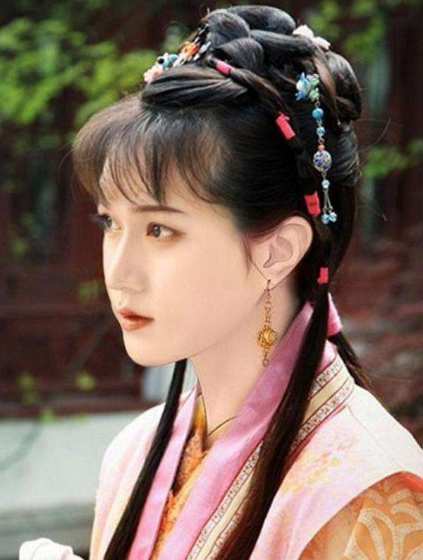 陈坤扮女装女星们都恐慌，刘烨神似范冰冰，李易峰又输在发福上？