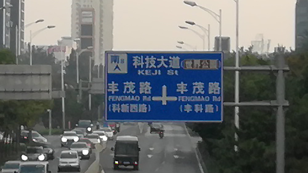 全面屏荣耀畅玩7x有几种颜色,千元旗舰手机荣耀畅玩7x