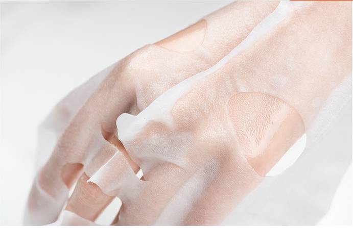 秋冬太冷了用什么面膜皮肤变白,秋冬最好用的护肤品