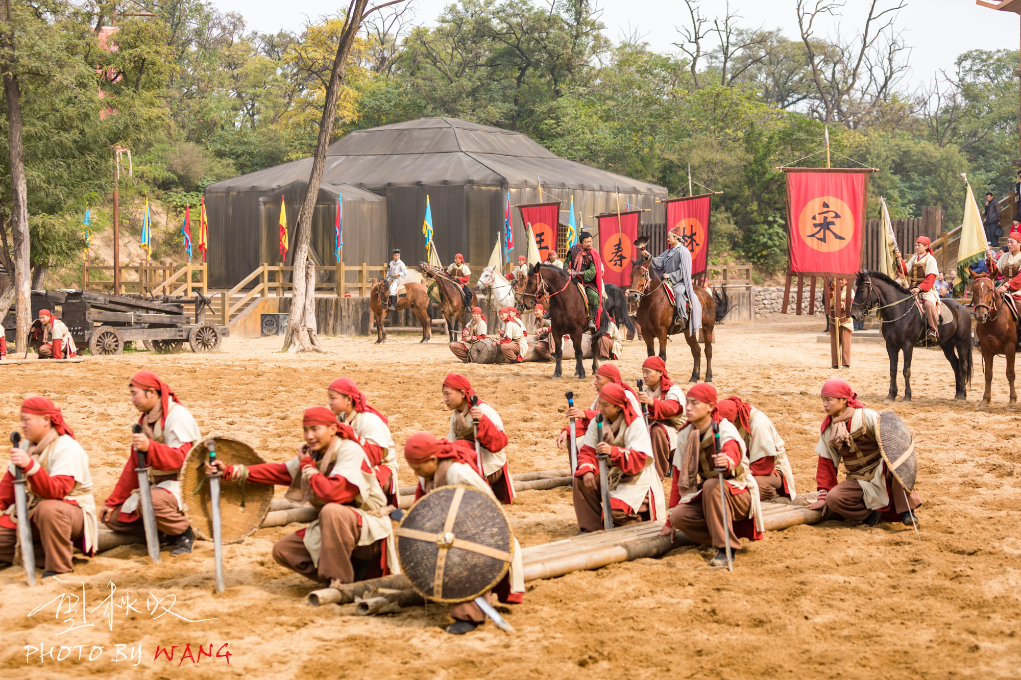 刀光剑影,攻城拔寨,你是梁山,我是祝家庄