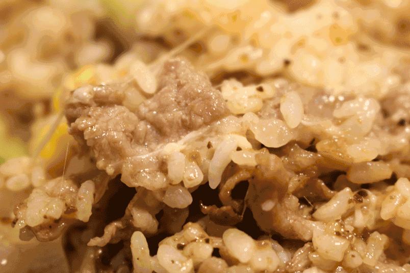 滋滋滋~香死拧的~这家板烧厨房在广元凤凰里圈了大把吃货~