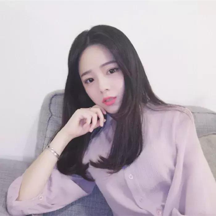 刘海图片女显脸小,有刘海扎发显脸小