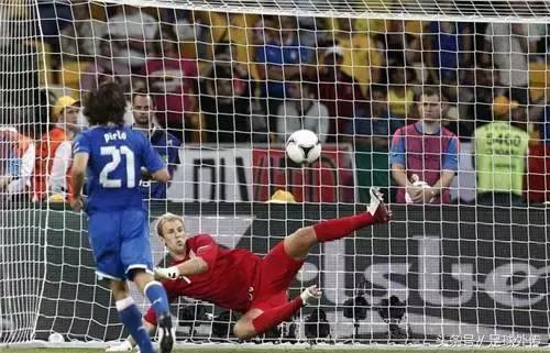 皮尔洛告别赛场,皮尔洛含泪告别