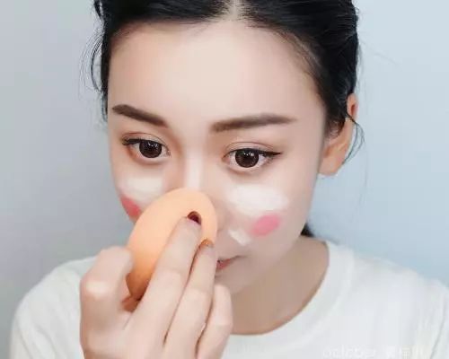 神奇又简单的化妆工具,好用又便捷的化妆工具