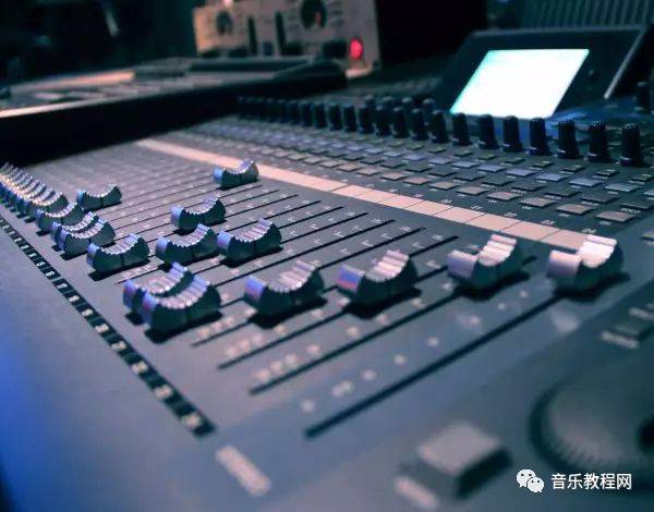 一些简单的编曲套路,初步完成编曲的必要操作