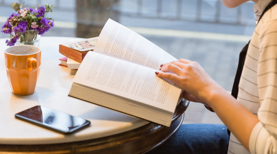 出国旅游能带发胶吗,出国旅游可以带感冒药吗