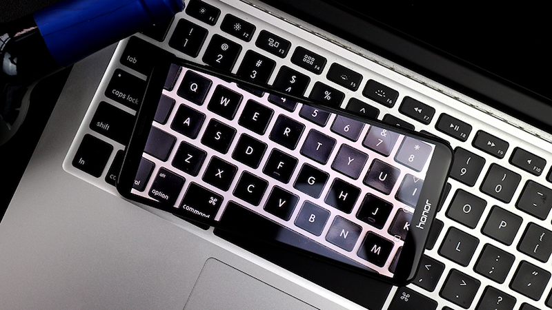 全面屏荣耀畅玩7x有几种颜色,千元旗舰手机荣耀畅玩7x