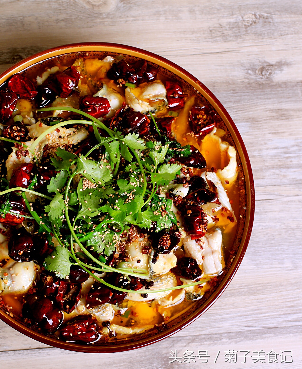 鱼片爽滑细嫩,花鲢水煮活鱼怎么切鱼片