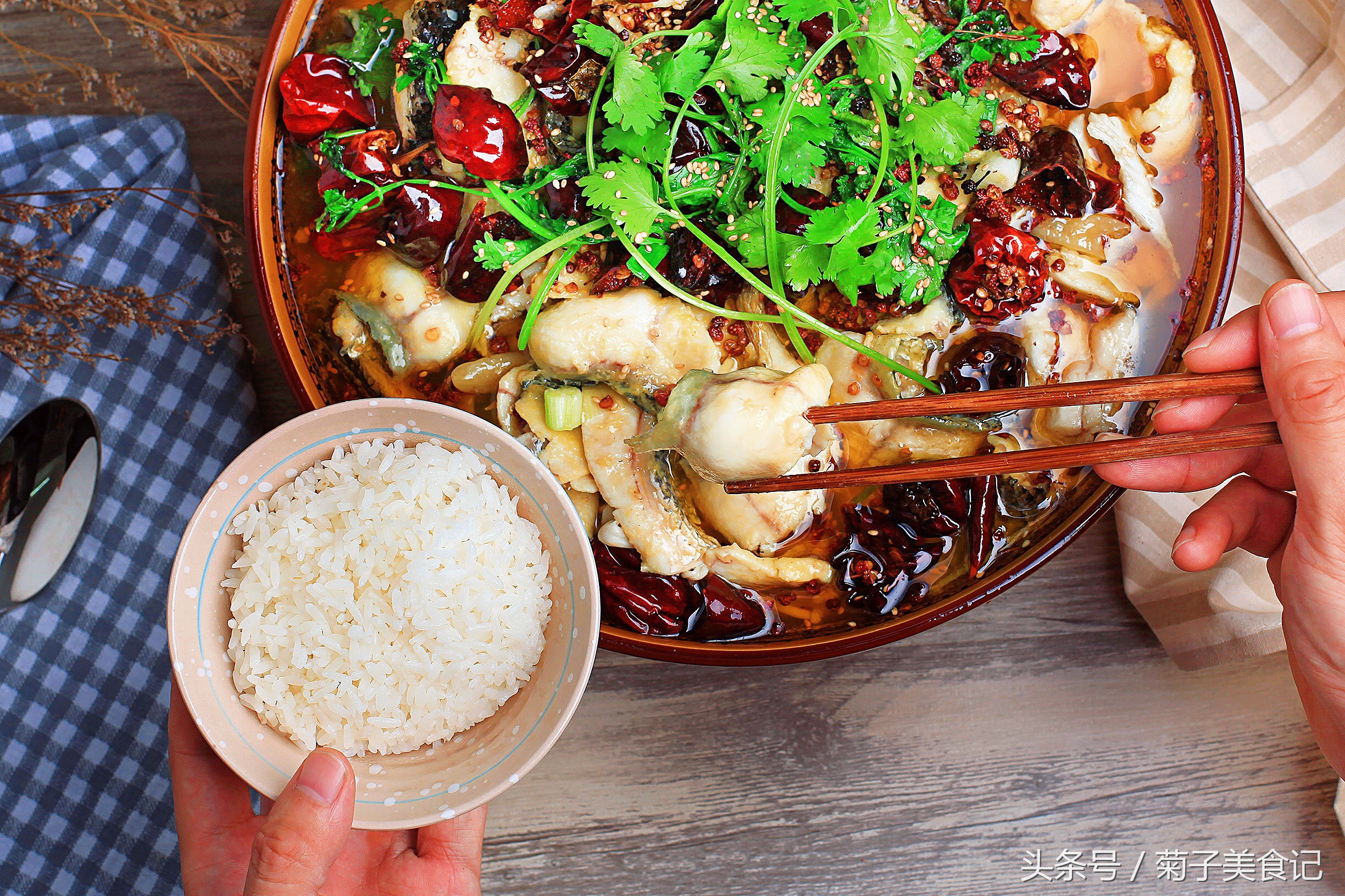 鱼片爽滑细嫩,花鲢水煮活鱼怎么切鱼片