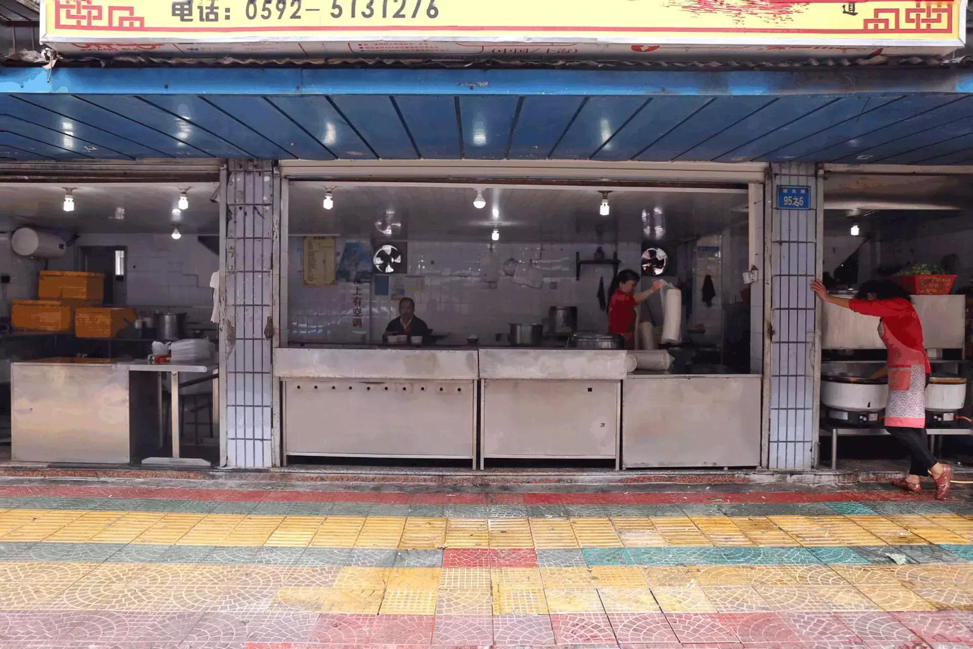 厦门古早味美食,街头阿姨做的美食