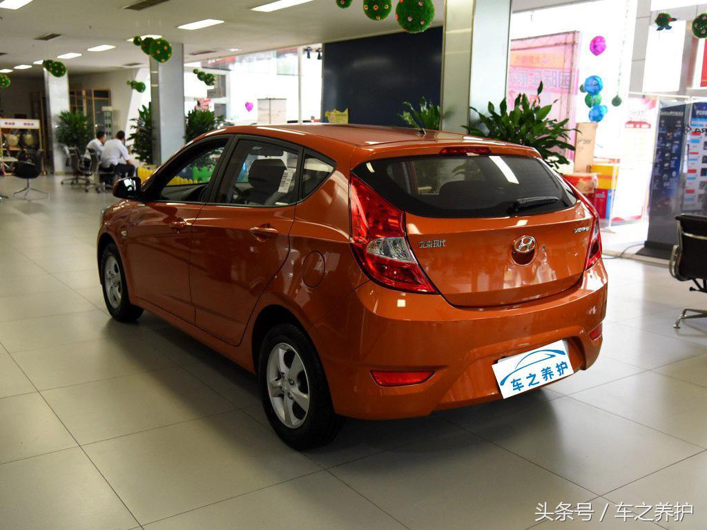 省油的两厢代步车,两厢代步微型燃油车