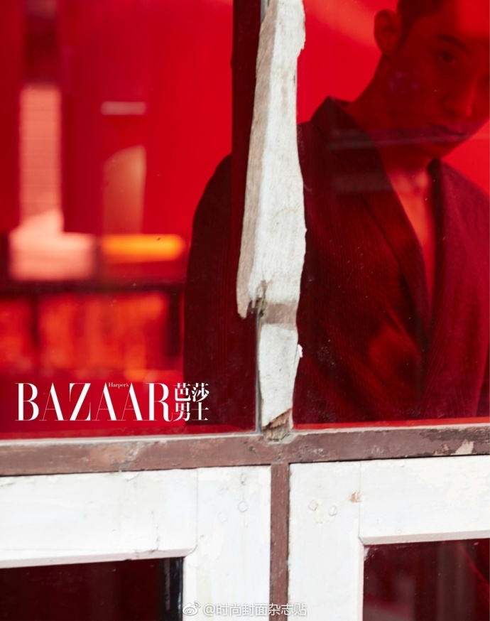 黄景瑜为时尚芭莎拍的照片,黄景瑜出席时尚芭莎活动现场