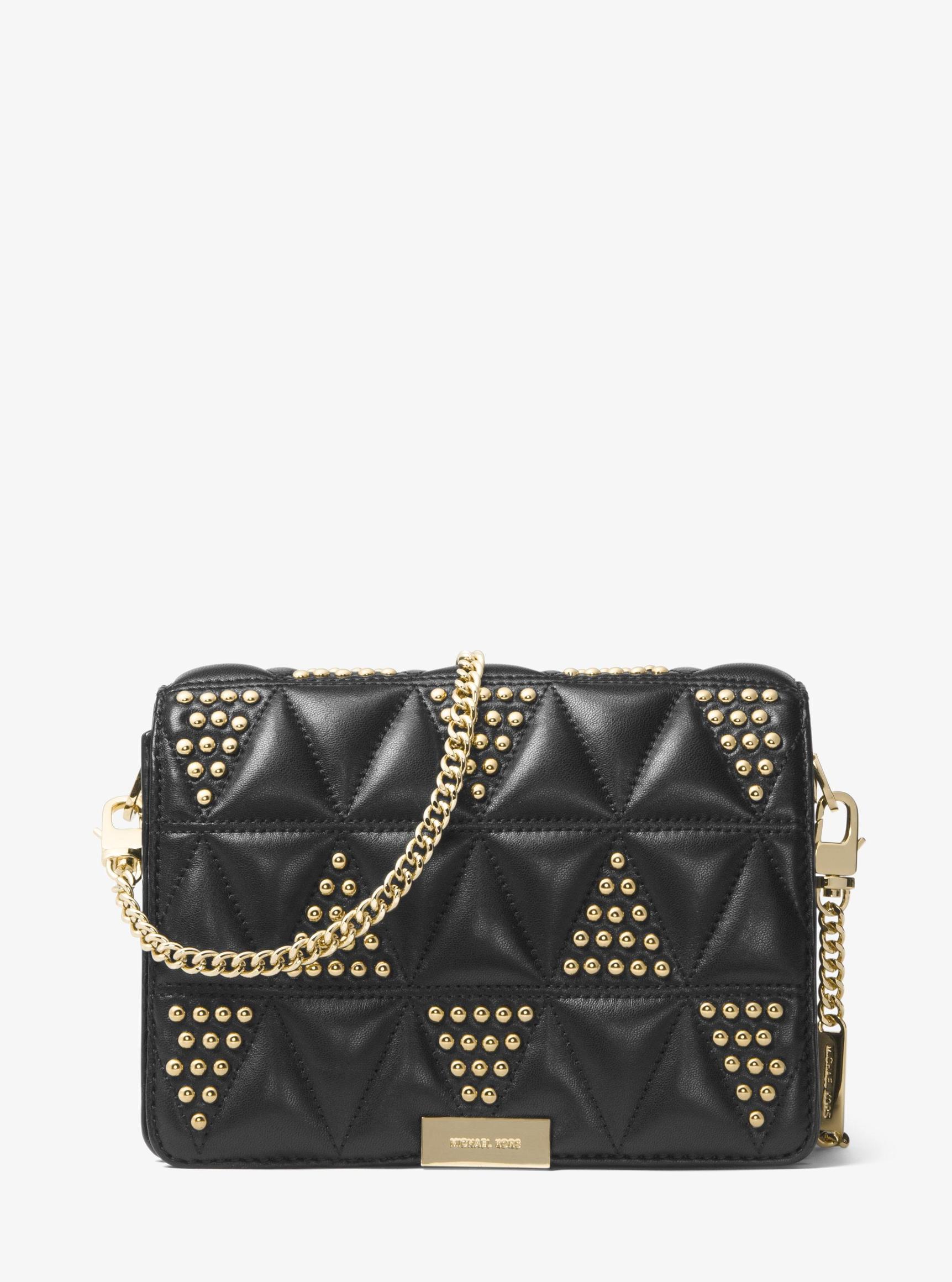 你拥有女朋友只差一个包的距离，让你工资四千也能买到轻奢的女包