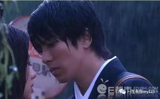 我居然爱上了和尚，独家揭秘上下智久的情感之路