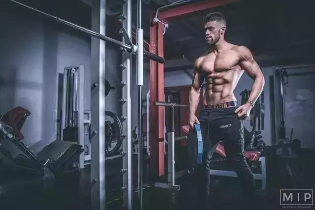 健身必备的七大补剂,健身补剂怎么搭配效果最好