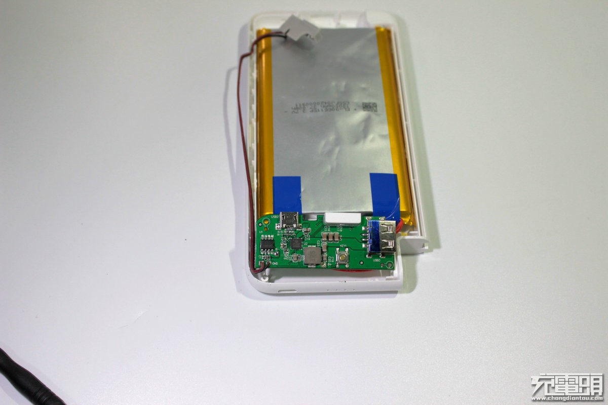 双十一快充充电宝,充电宝双十一推荐