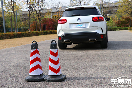 2022款雪铁龙天逸c5aircross,雪铁龙天逸c5实用性