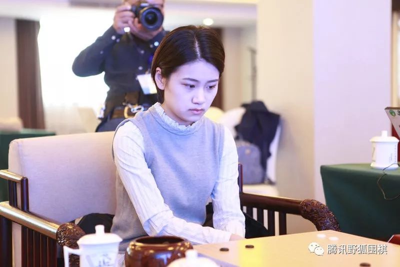 穹窿山兵圣杯於之莹不敌崔精，王晨星淘汰“逆转女神”