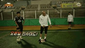 足球传球慢怎么提升,足球技巧过人教学视频