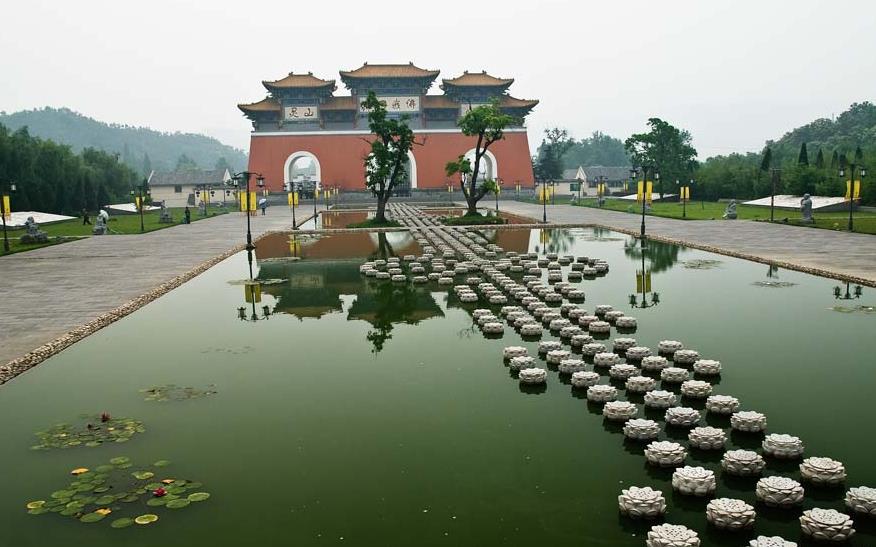 罗山灵山镇要门票吗,河南罗山灵山寺初一免费吗