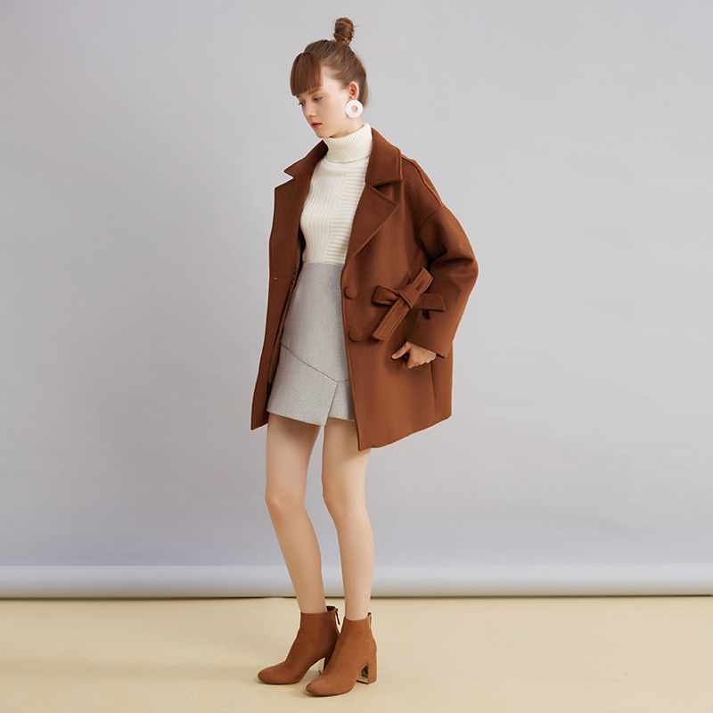 2022年大衣流行趋势,买大衣要怎么选好看又时尚