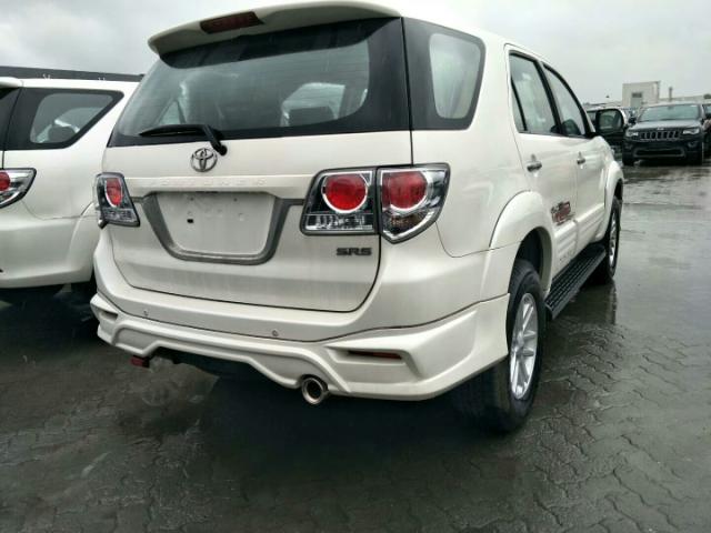 15年霸道2700二手25万公里多少钱,25万丰田霸道普拉多2700