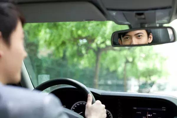 倒车找不到回正的方向,倒车总是倒不到想要的位置怎么办