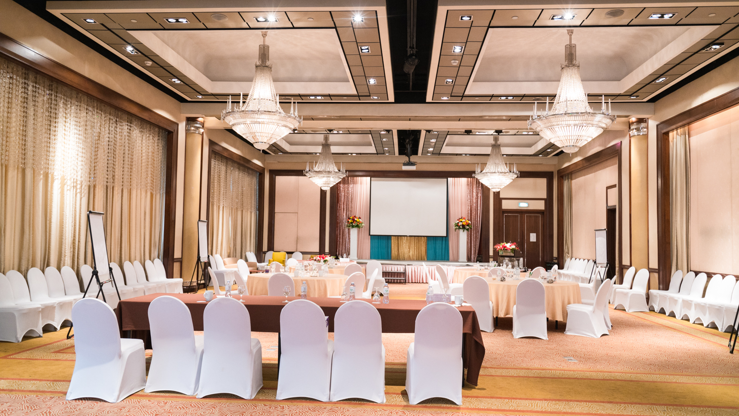 泰国芭提雅美食自由行,泰国旅游曼谷清迈芭提雅