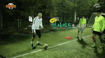 足球传球慢怎么提升,足球技巧过人教学视频