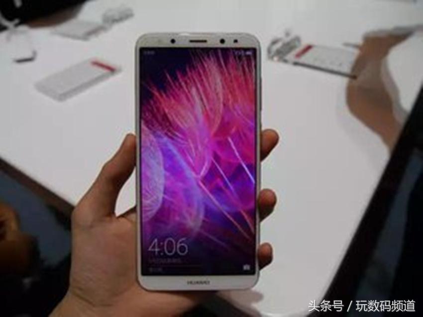 到底什么是全面屏?有没有一个标准呢?