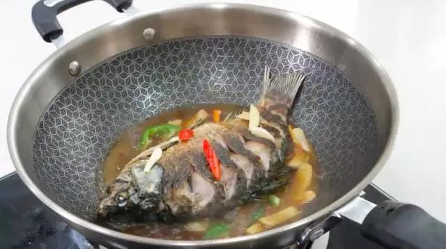 听说女生喜欢不粘的，尤其是这5种不粘锅！