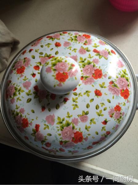 怎样腌制咸鸭蛋最好吃的做法,腌咸鸡蛋咸鸭蛋快速冒油的方法