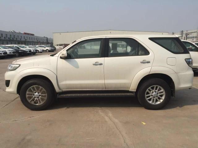 15年霸道2700二手25万公里多少钱,25万丰田霸道普拉多2700