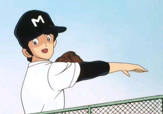 lol哪个职业选手长得像lbw,lol选手像哪些动物