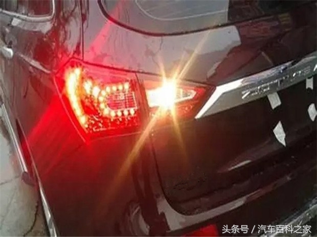 爆闪刹车灯,安装爆闪刹车灯违法吗