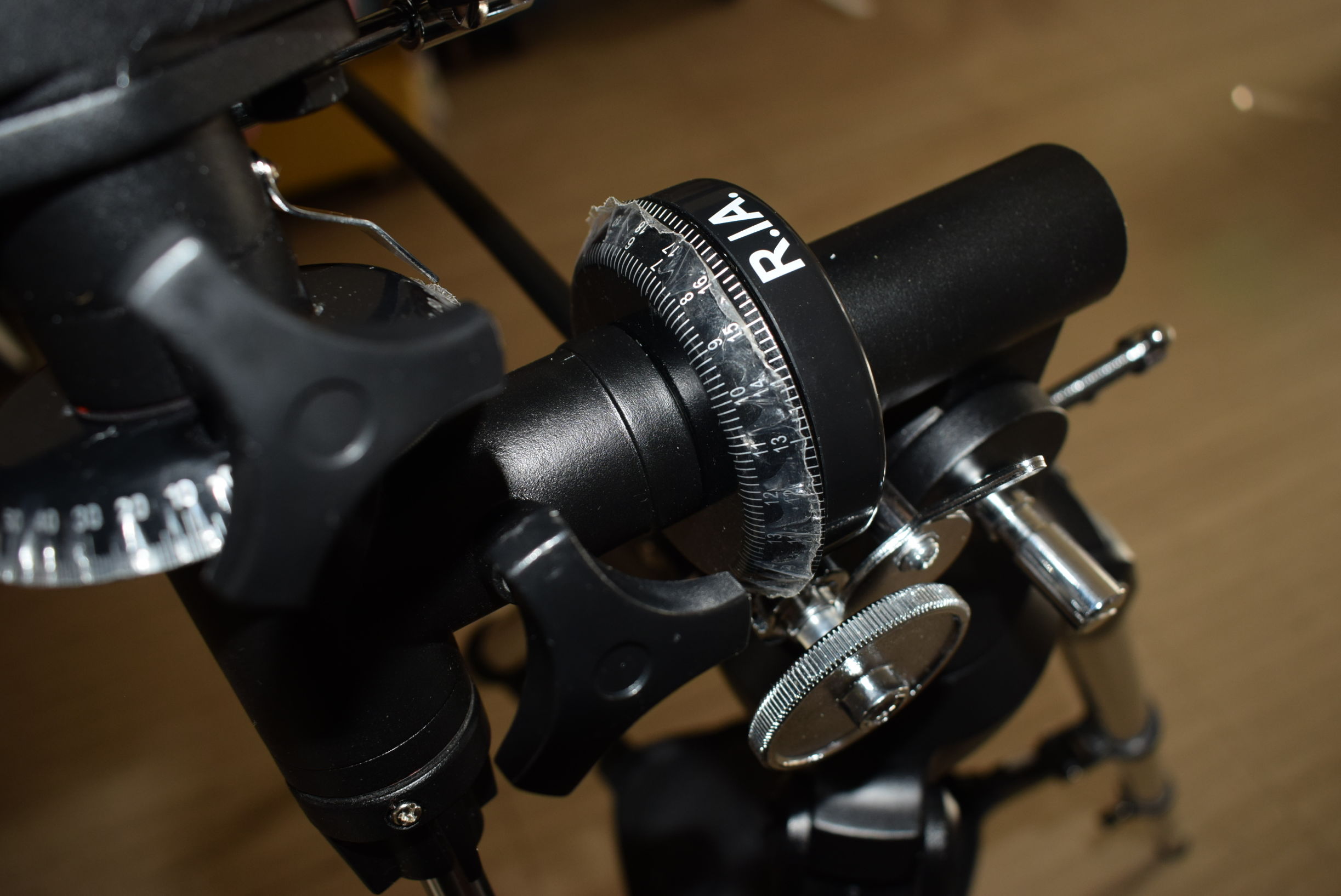 星特朗70700真实观测效果 (天文观测入门星特朗)