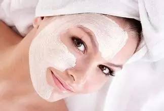 阿司匹林磨碎涂抹,阿司匹林捣碎敷脸上起到什么作用