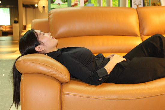 联邦米尼轻奢沙发,联邦真皮沙发测评