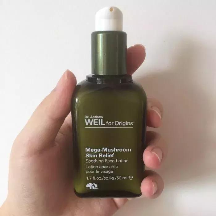 脸干用什么化妆品都不起作用,脸干起皮用喷雾