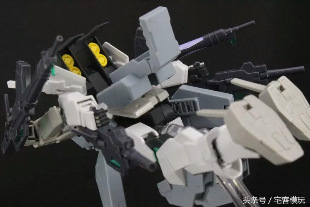 转帖:11区测评系列HGBF七枪智天使高达TYPE.GBF素组测评