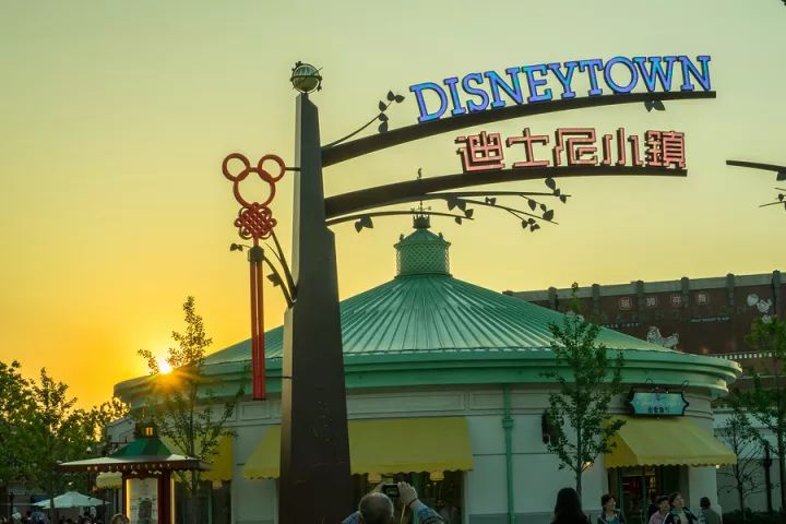 上海异域风情小镇在什么地方,上海泰晤士小镇异域风情