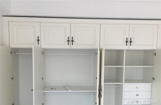 衣柜装好后出现缝隙,师傅这样来处理,业主气得直接让拆走