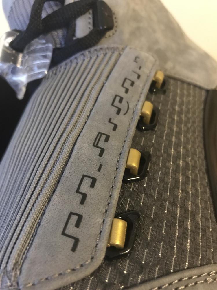 乔丹17代,乔丹1代和13代哪个好看