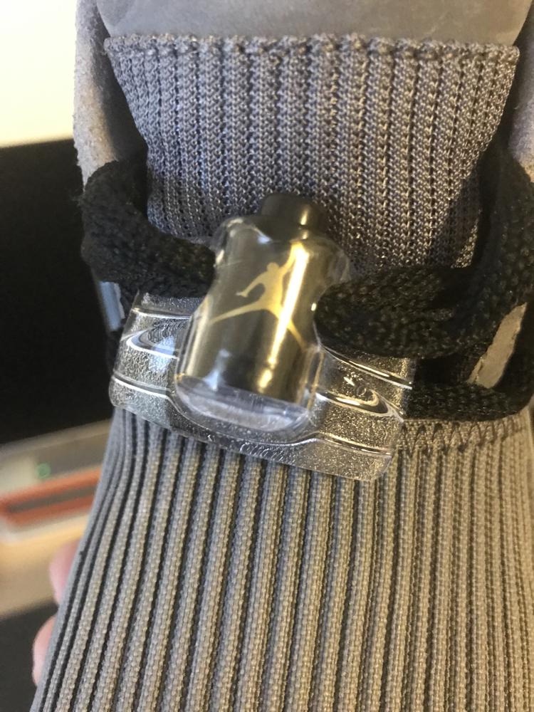 乔丹17代,乔丹1代和13代哪个好看