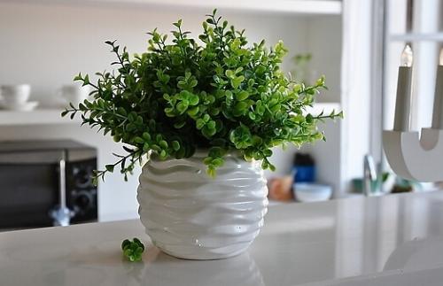 开地暖空气干燥怎么办,地暖空气干燥怎么解决