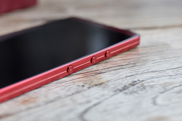 坚果pro2全面屏设计,坚果pro2老罗教你如何选图