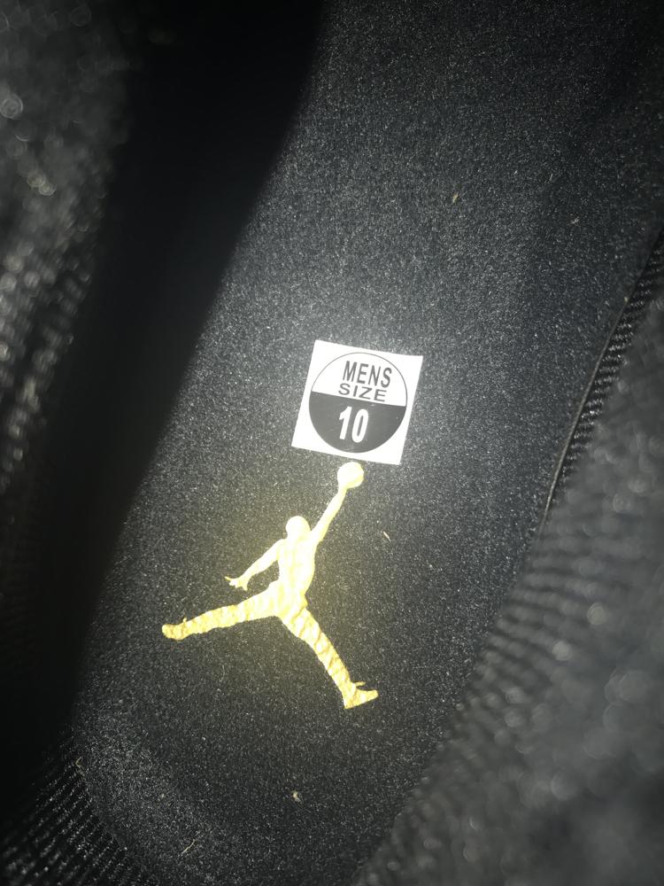 乔丹17代,乔丹1代和13代哪个好看